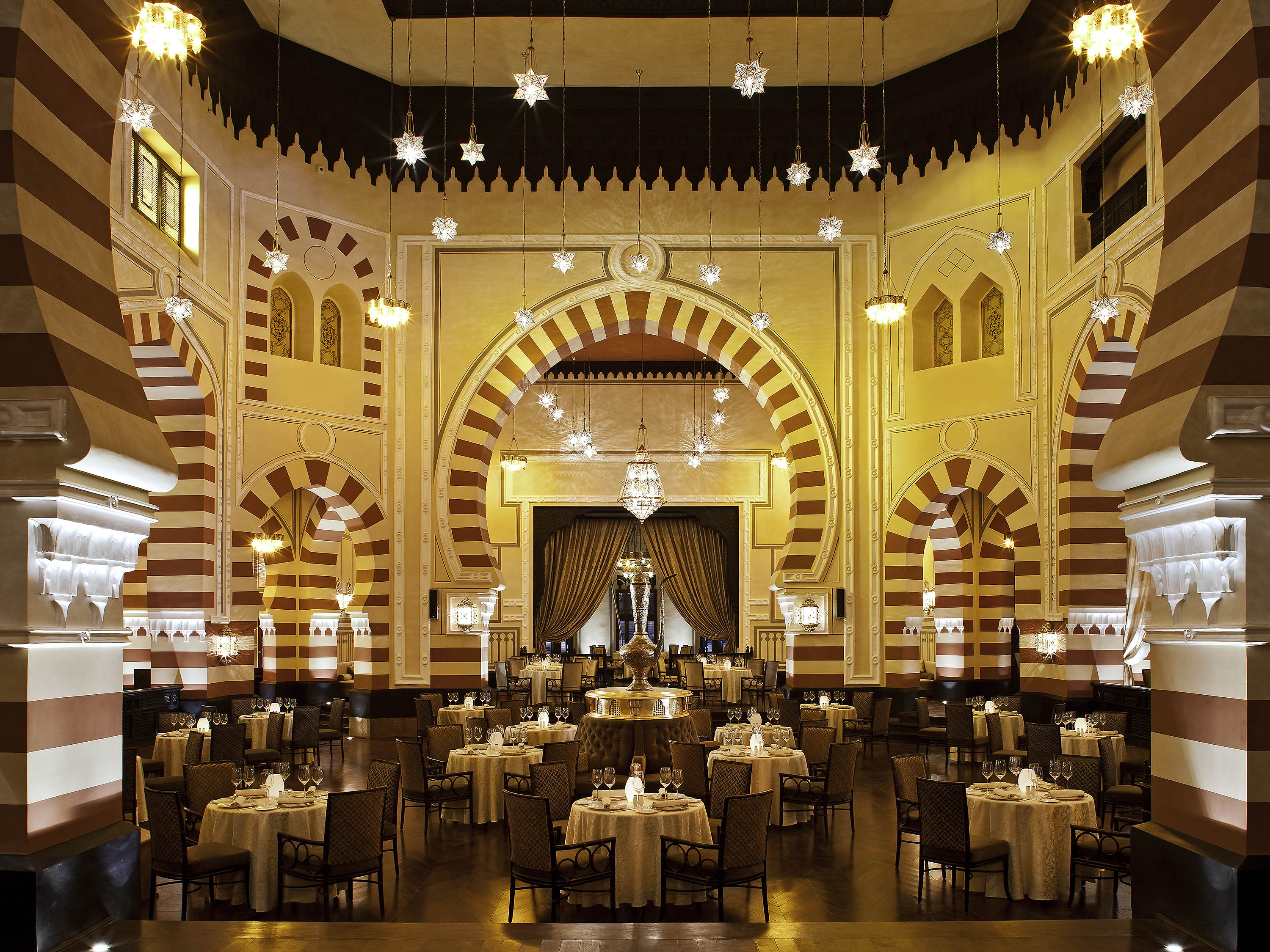 каир estoril ресторан. рестораны египта. рестораны египта. редженси парк шарм эль шейх ресторан. Hilton heliopolis каир отель.