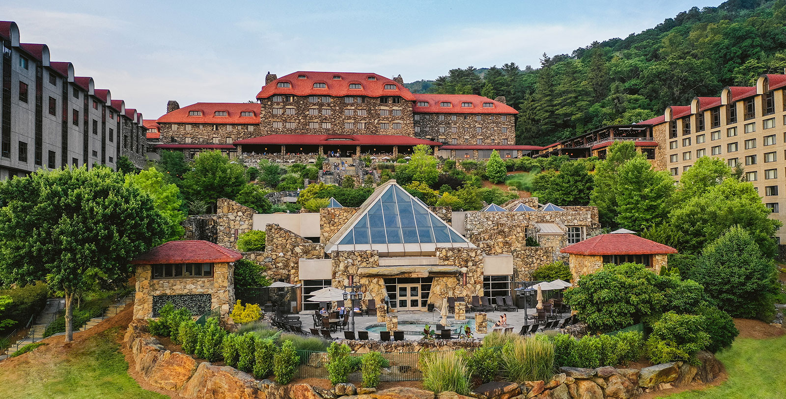 Image of Hotel Exterior The Omni Grove Park Inn, 1913, Member of Historic Hotels of America, in Asheville, North Carolina, Overview