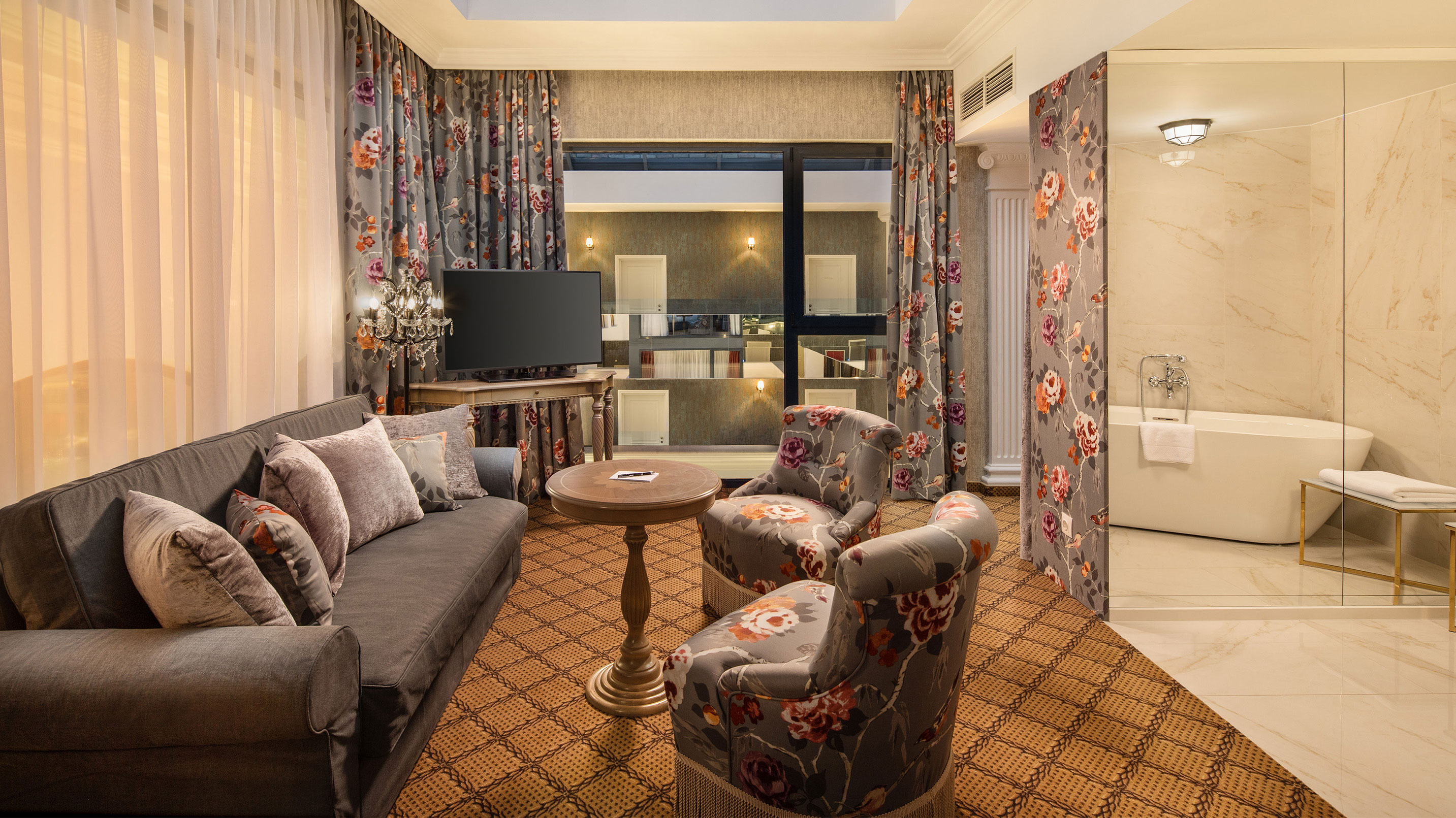 Studio Suite Living Room (Ionic)