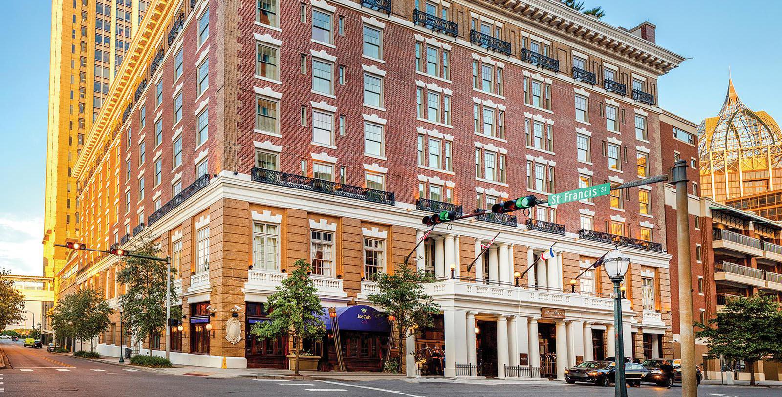 Pet-Friendly Hotels in Mobile AL