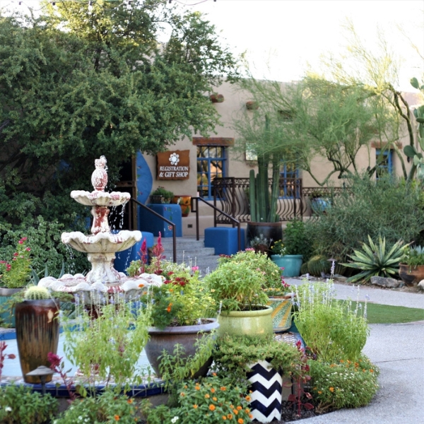 Hacienda Del Sol Guest Ranch Resort