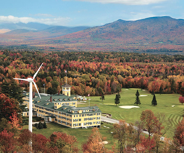 END-1-Image-of-Exterior-with-Mountains-Mountain-View-Grand-Resort--Spa-Whitefield-New-Hampshire.jpg