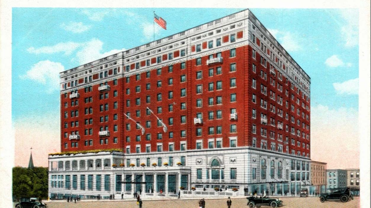 Image of the exterior view of the George Washington Hotel in Washington, Pennsylvania, in 1923 as seen from Main Street. George Washington Hotel in Washington, Pennsylvania, is a member of Historic Hotels of America since 2023.”