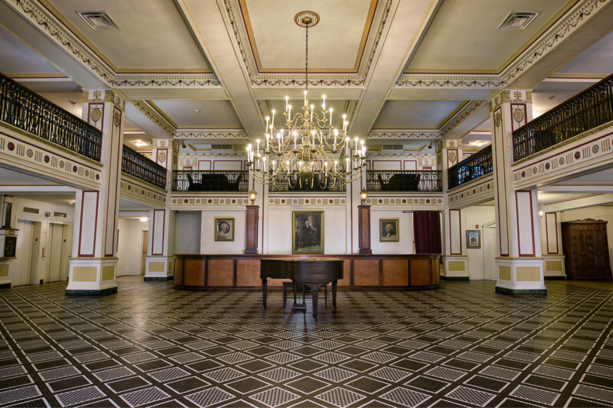 Image of the hotel lobby of the George Washington Hotel in Washington, Pennsylvania, is a member of Historic Hotels of America since 2023.